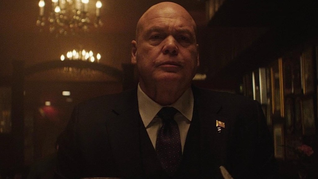 为什么威尔逊·菲斯克在《夜魔侠：重生》中杀死了凡妮莎的医生？